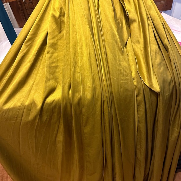 (80) BNWT MAC DUGGAL CHARMEUSE HALTER STRAP SOFT TIE WAIST GOWN #26531 - Picture 10 of 12